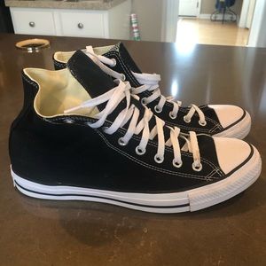 Men’s Black & White Chuck Taylor Converse All Star high Top shoes